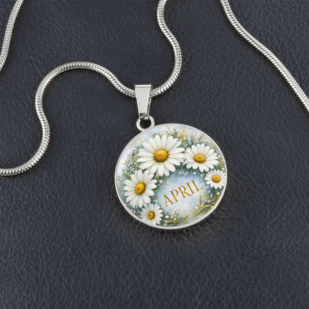 April Birth Flower Necklace | Daisy Pendant