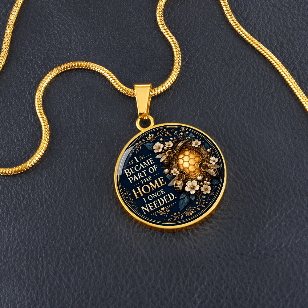 Bee Necklace | The Home I Once Needed